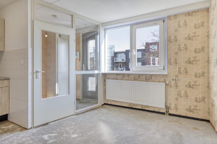 Photo 3 of Adrianastraat 118