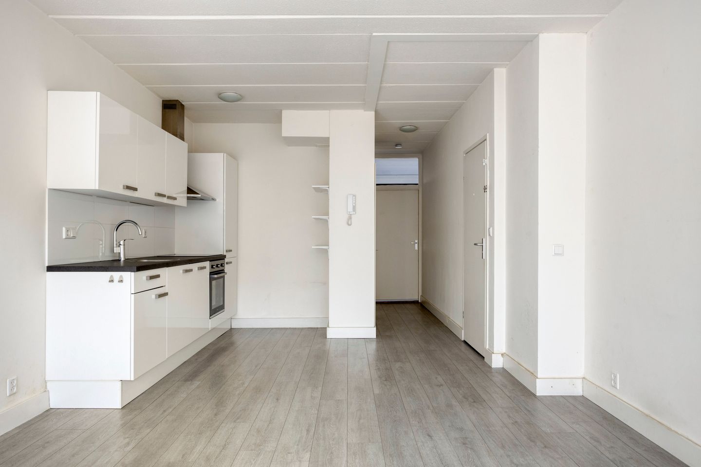 Photo 10 of Dorpsstraat 27
