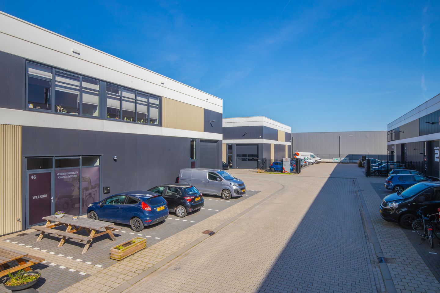 View photo 2 of Mercatorweg 46