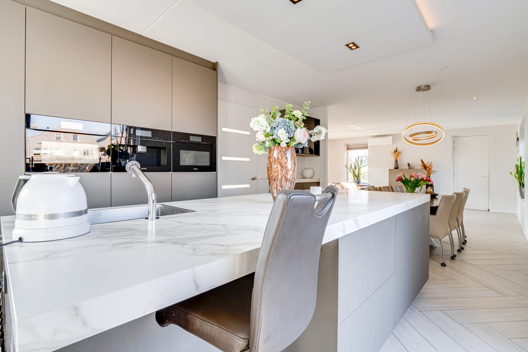 Foto 7 van Nova Zembla 29