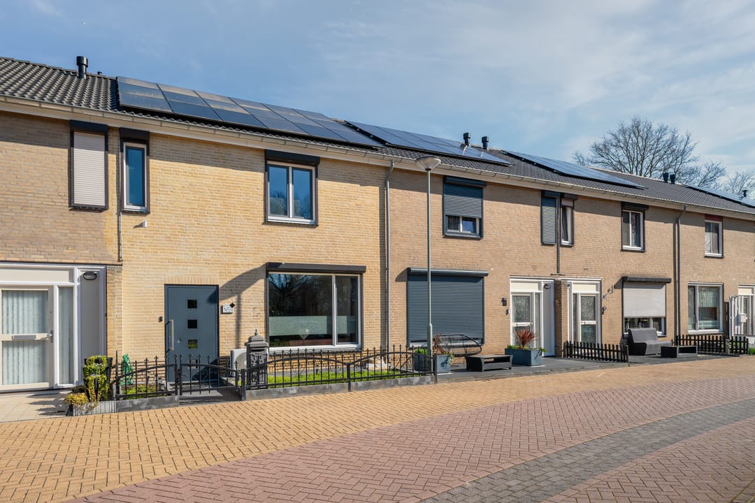 Foto 1 van Spoorkamp 73