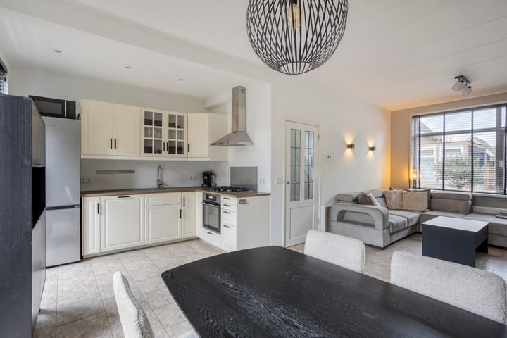 Foto 3 van Bloemstraat 110