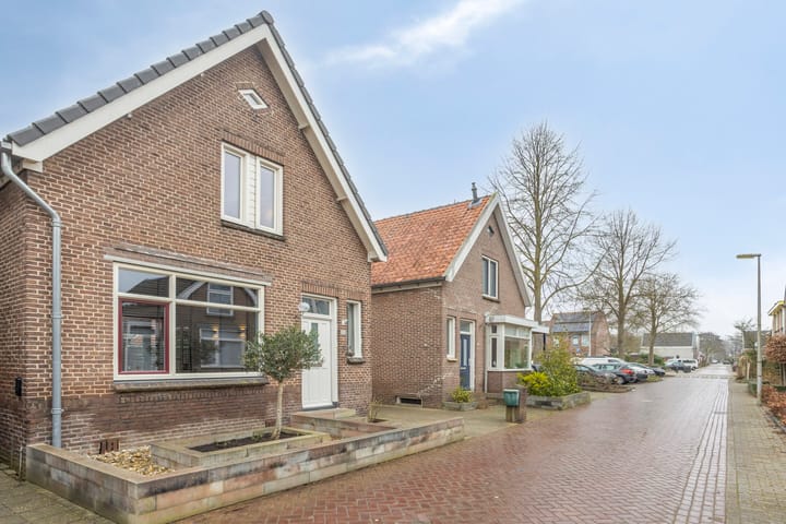 Foto 5 van Bloemstraat 110