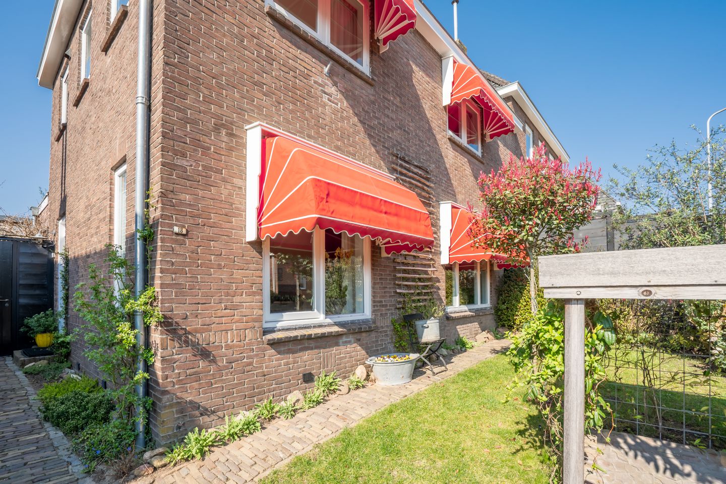 Foto 5 van Reuvensweg 18