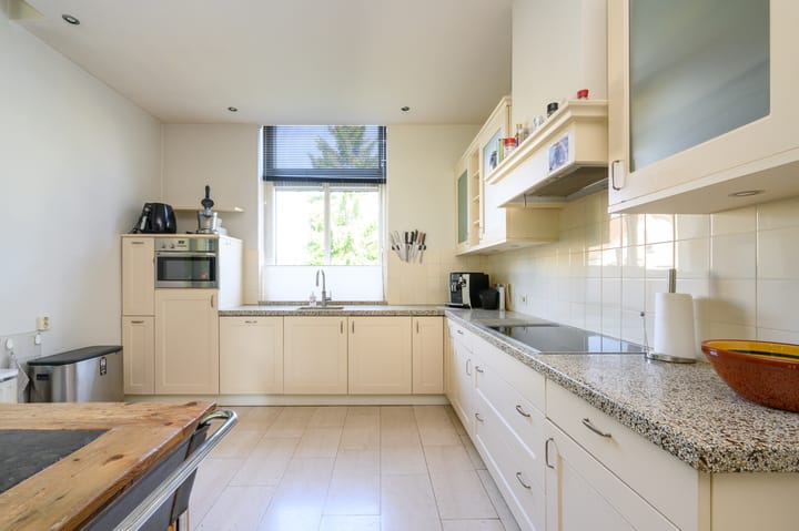 Vrijstaande woning te koop: Arnhemsestraat 81, Leuvenheim