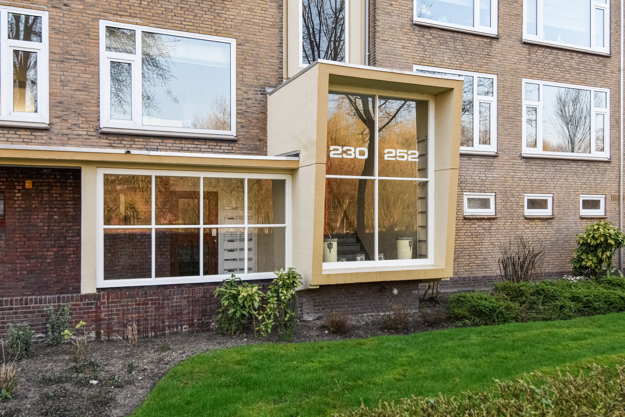 Photo 3 of Segbroeklaan 238