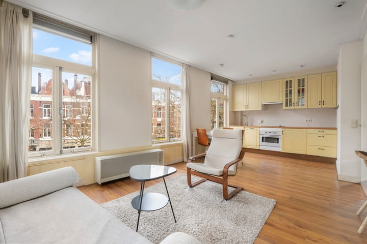 Photo 5 of Ferdinand Bolstraat 70-2