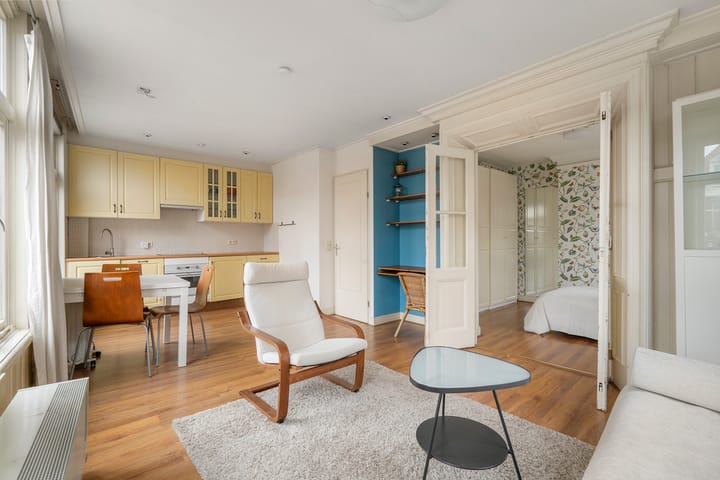 Photo 4 of Ferdinand Bolstraat 70-2