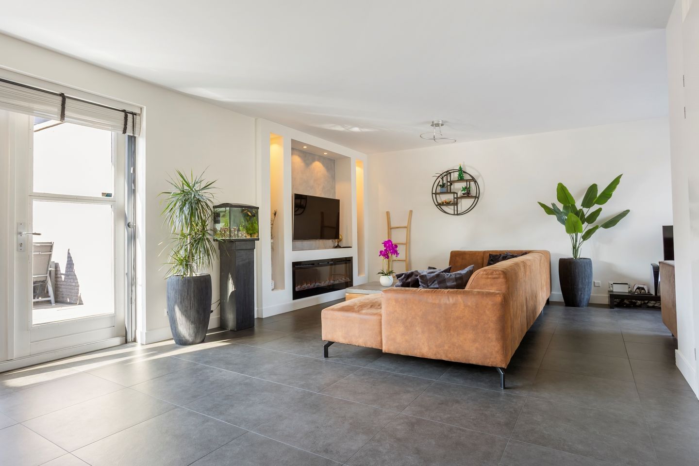 Foto 10 van Orion 14