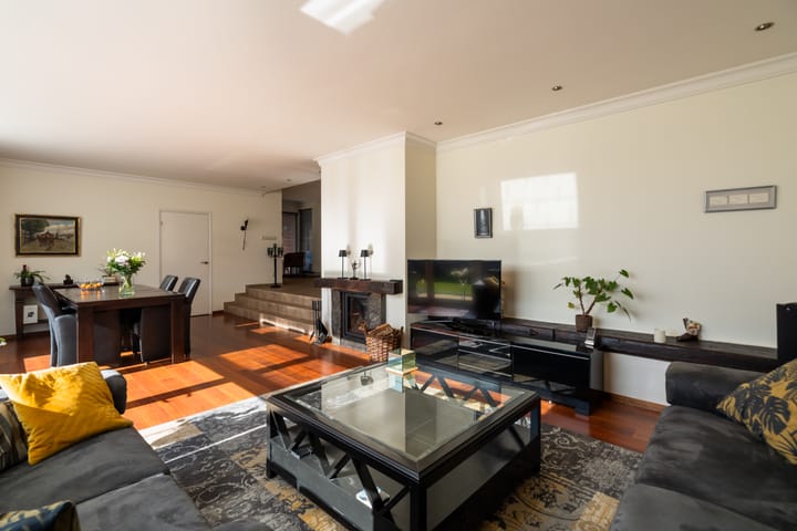 Foto 2 van Beneluxstraat 1