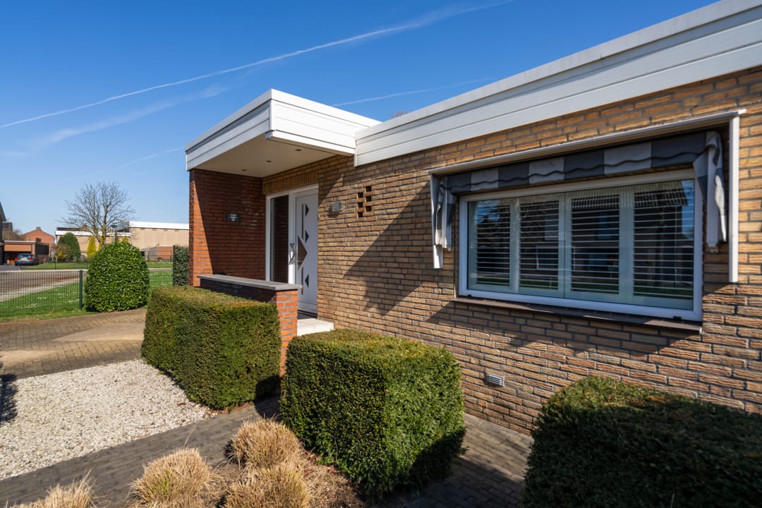 Foto 8 van Beneluxstraat 1