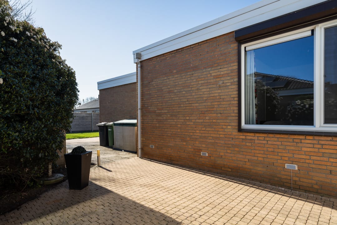 Foto 39 van Beneluxstraat 1