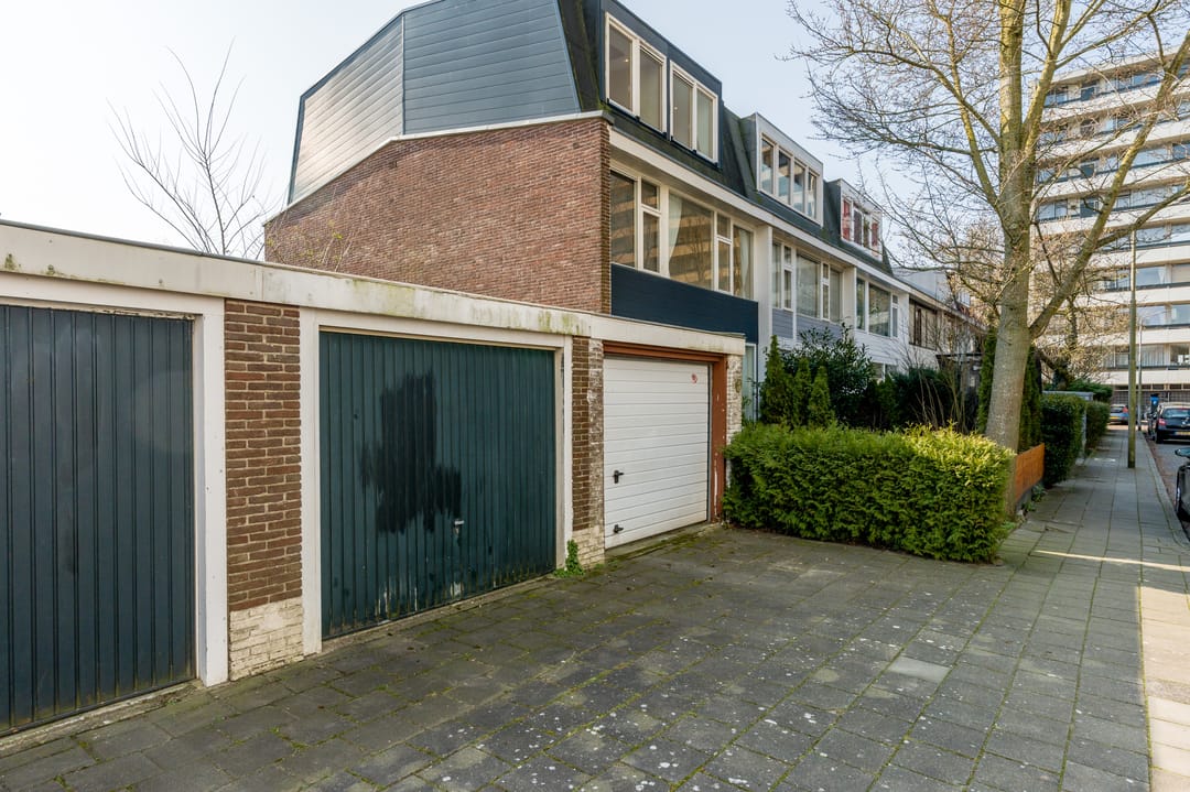 Photo 32 of Bevelandsezijweg 12