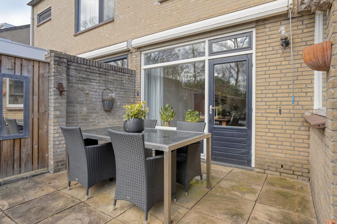 Spacious and Cozy Semi-Detached Residence with South-Facing Garden in Child-Friendly Uden Raam — 29