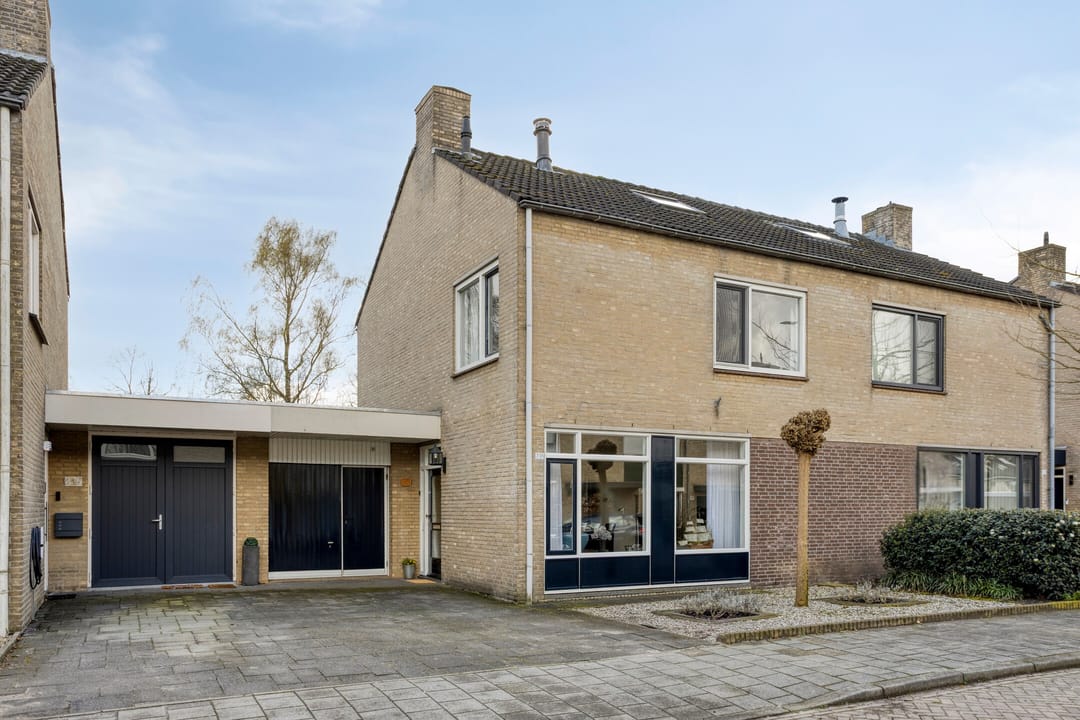 Ruime en gezellige 2-onder-1-kapwoning met tuin op het zuiden in kindvriendelijk Uden Raam
