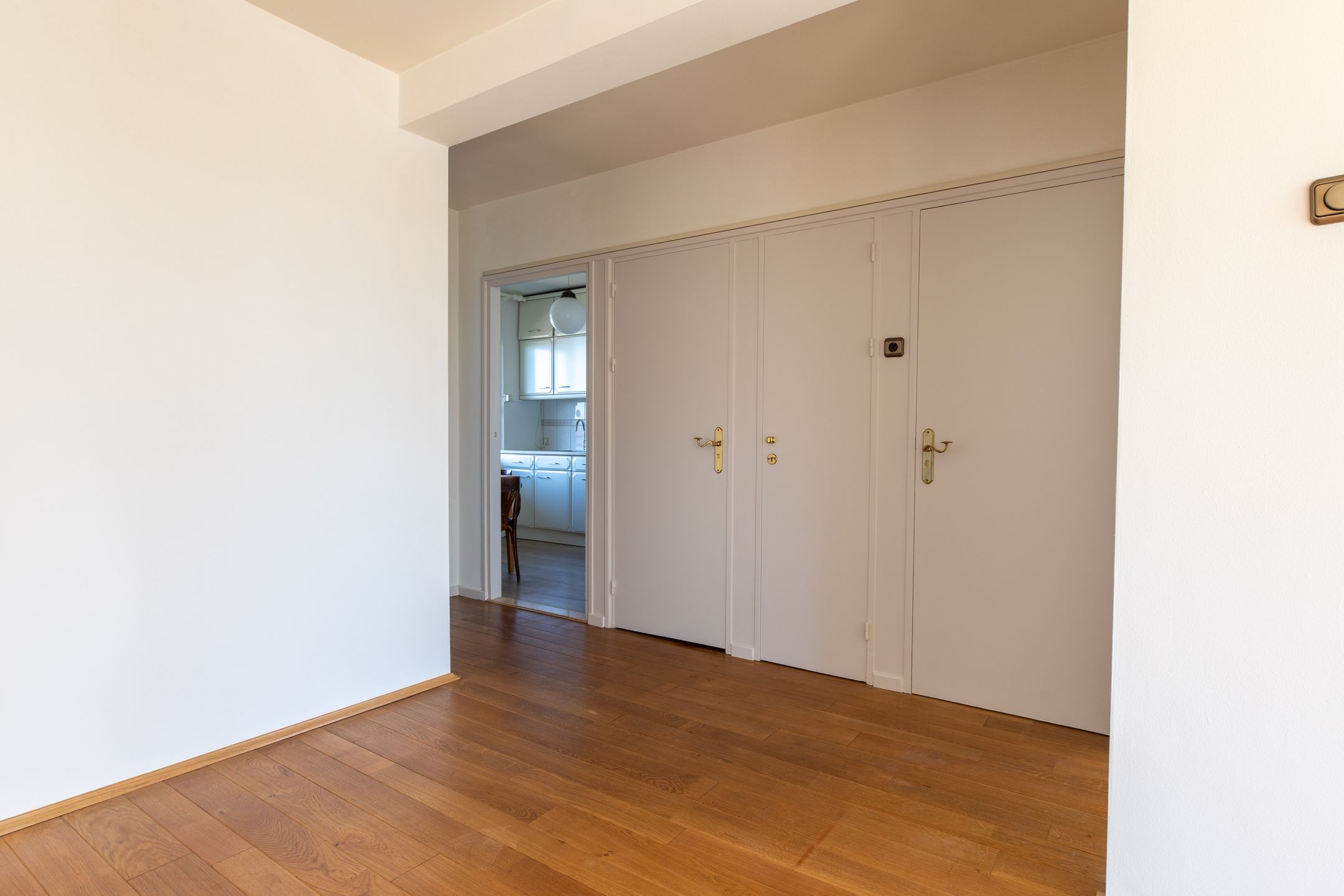 Foto 9 van Keurmeestersplein 1-H