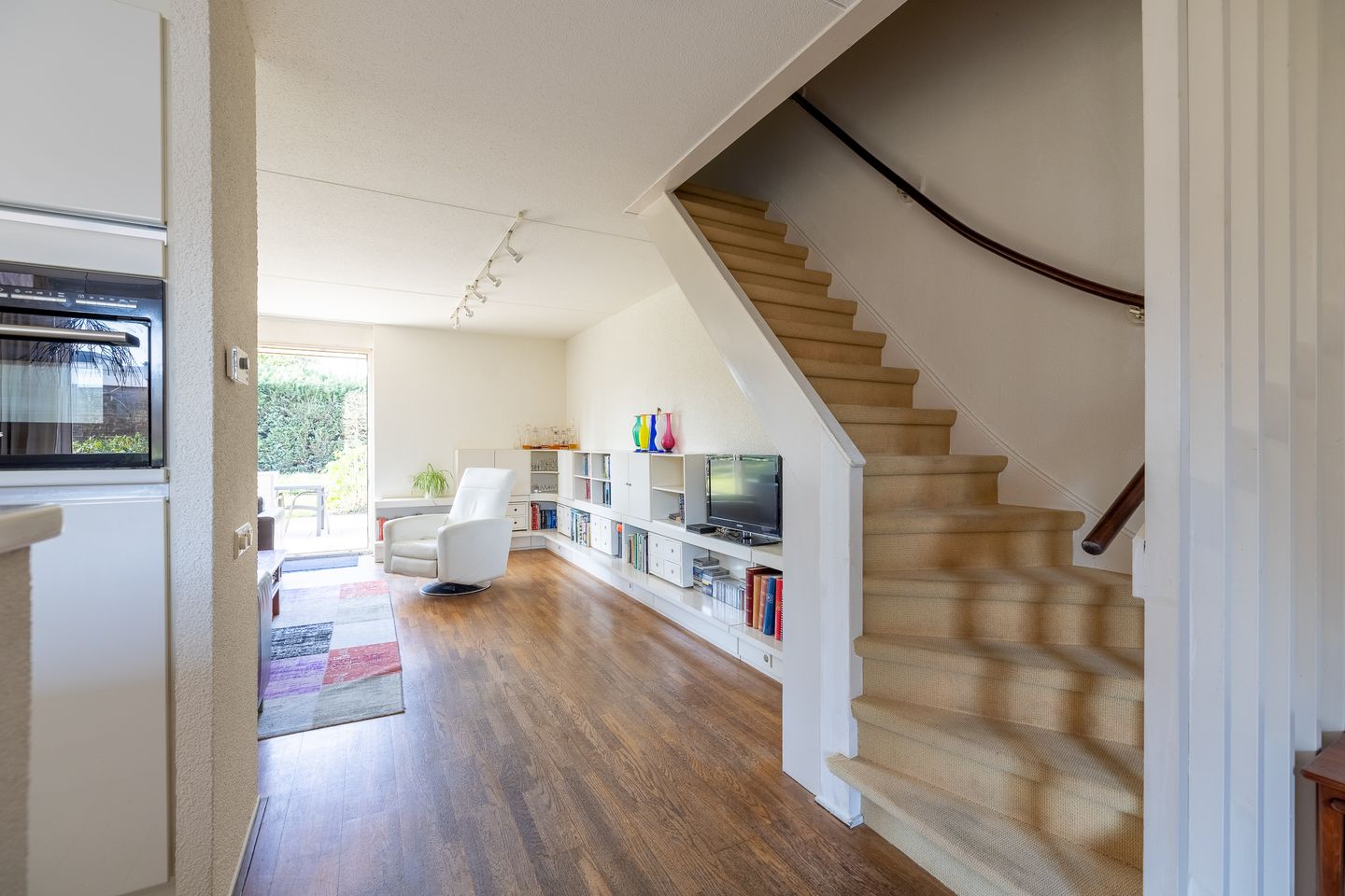 Photo 25 of Burgemeester de Bruijnstraat 65