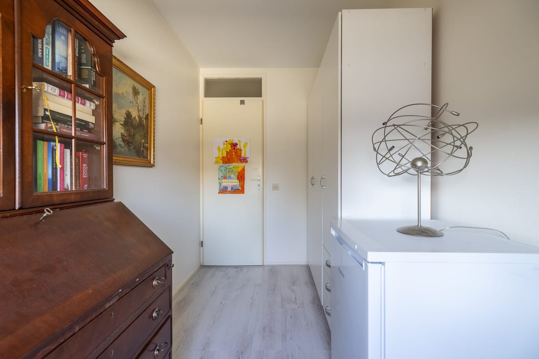 Photo 32 of Burgemeester de Bruijnstraat 65