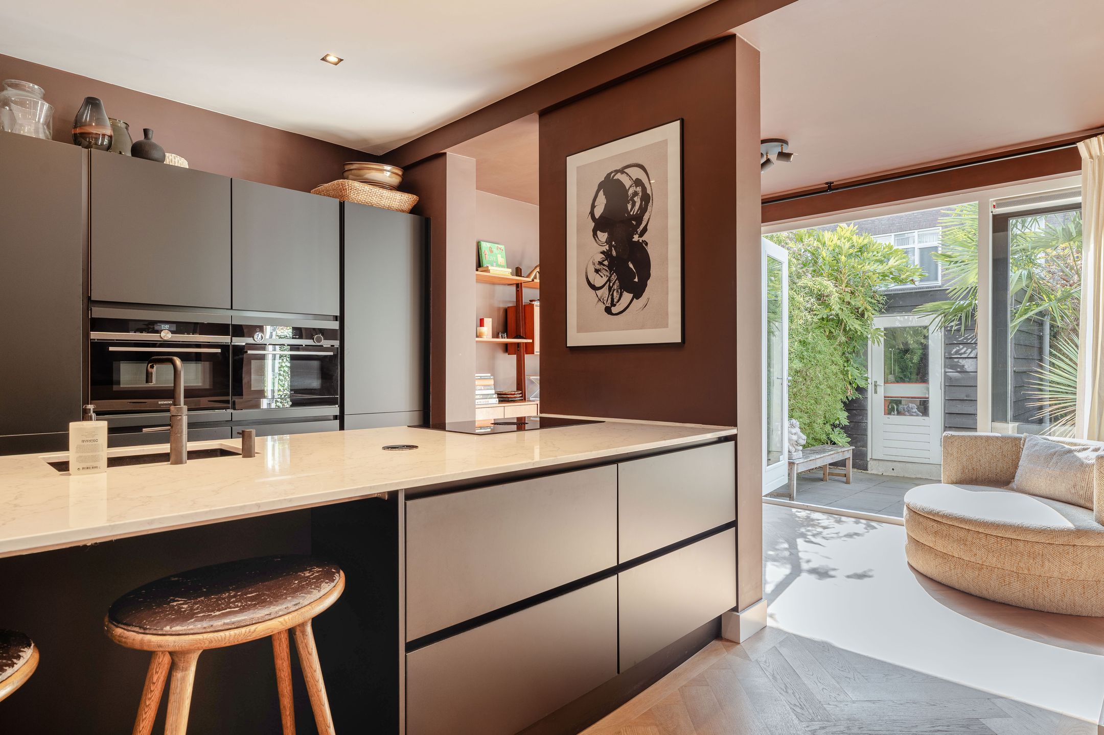 Foto 9 van Roerstraat 87