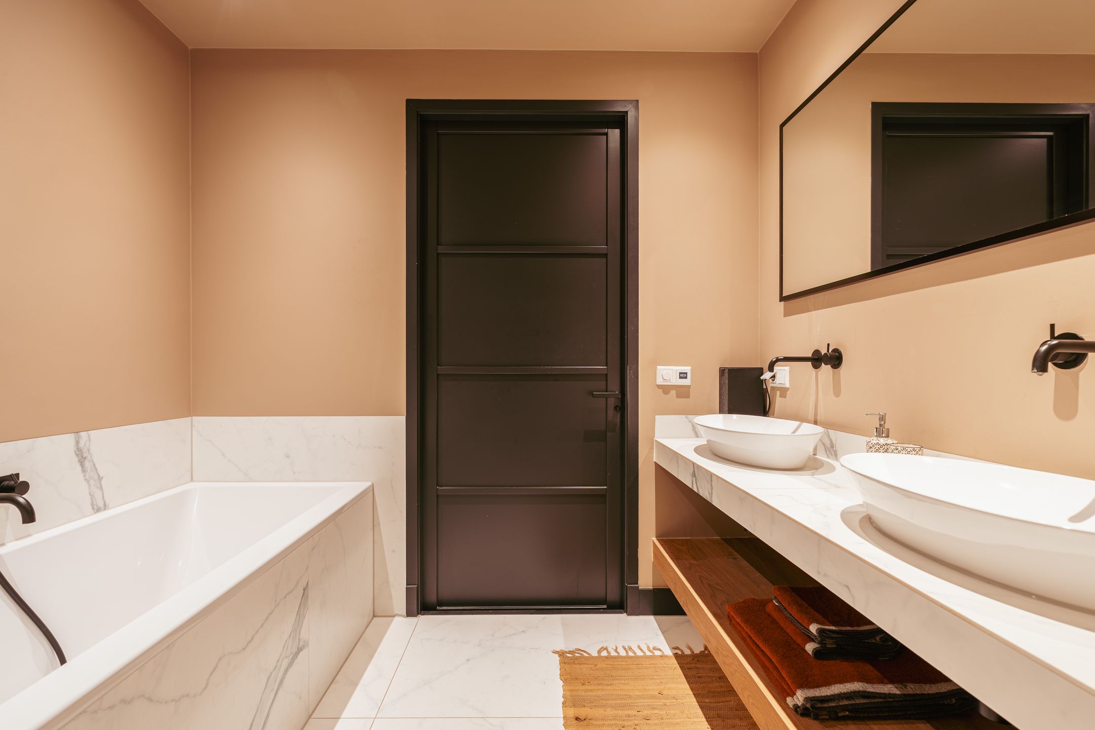 Foto 24 van Roerstraat 87