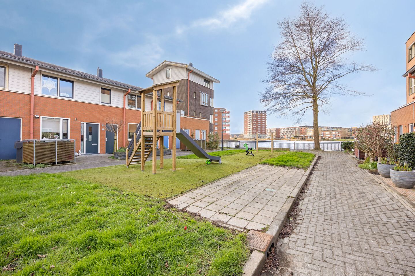 Foto 25 van Steigerdijk 85