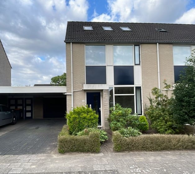 Hoekwoning aan Sicilialaan 13, Oldenzaal