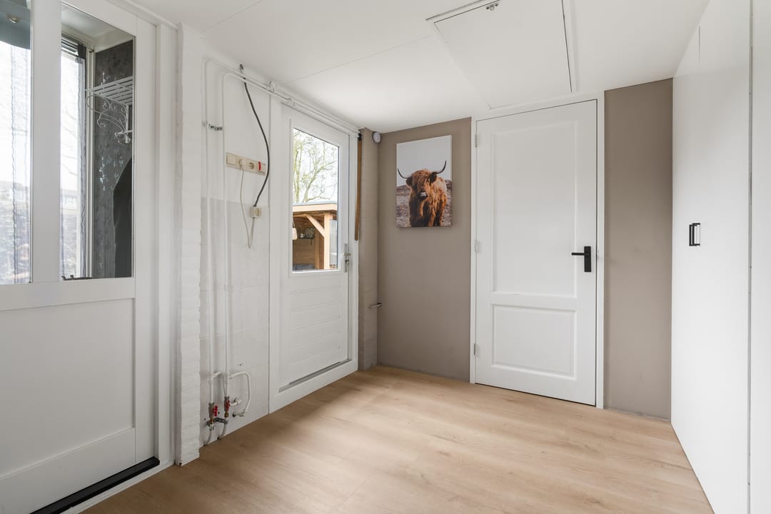 Photo 11 of Ooievaarlaan 8