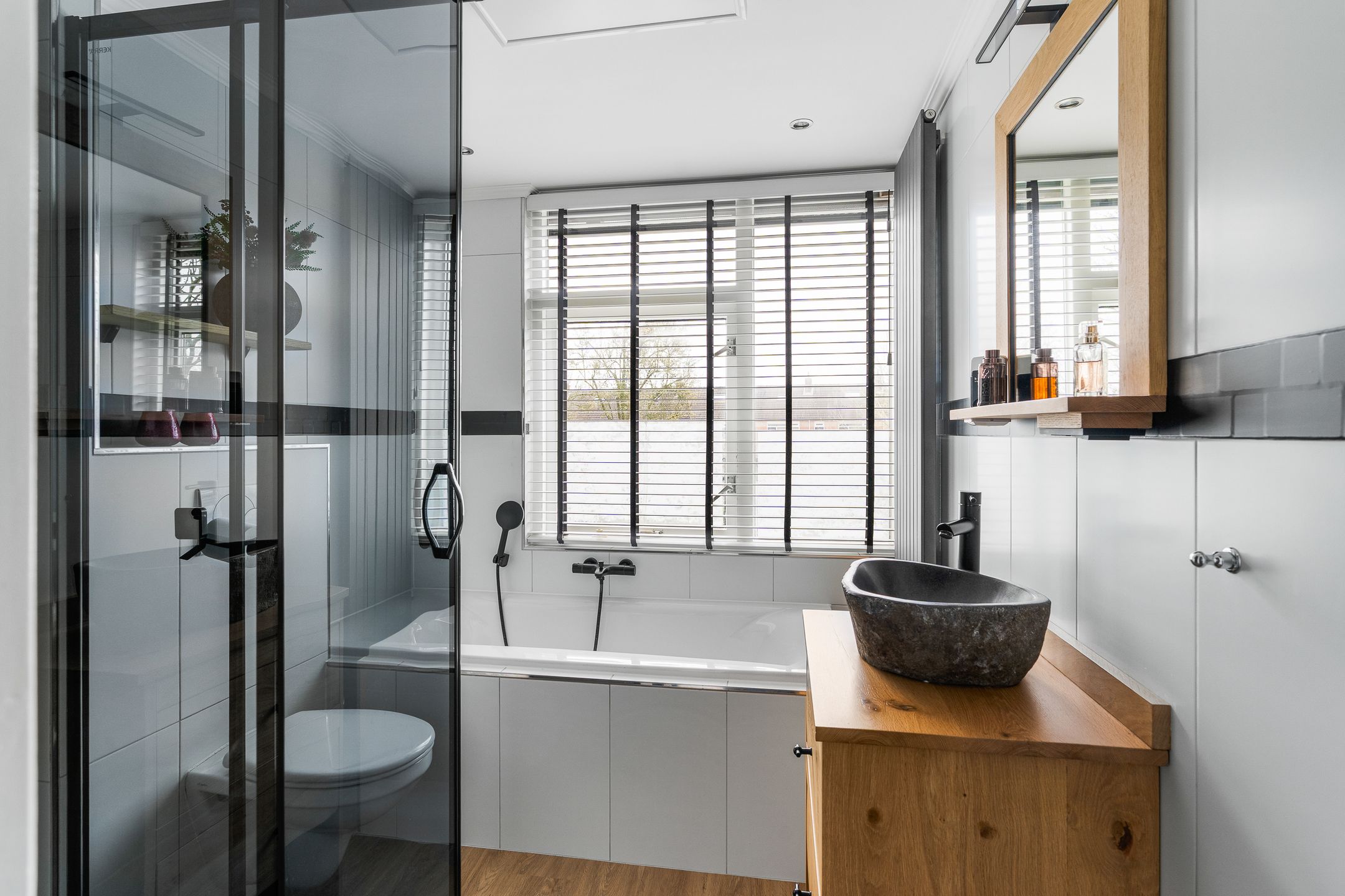 Photo 21 of Ooievaarlaan 8