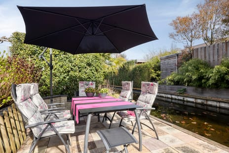 De Til 58 tertiary image