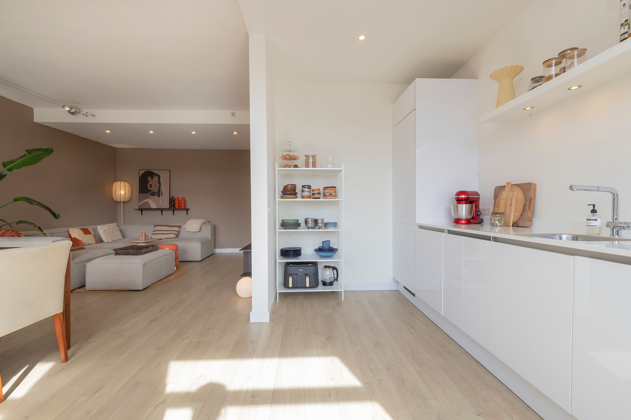 Foto 9 van Nicolaas Witsenkade 16-3