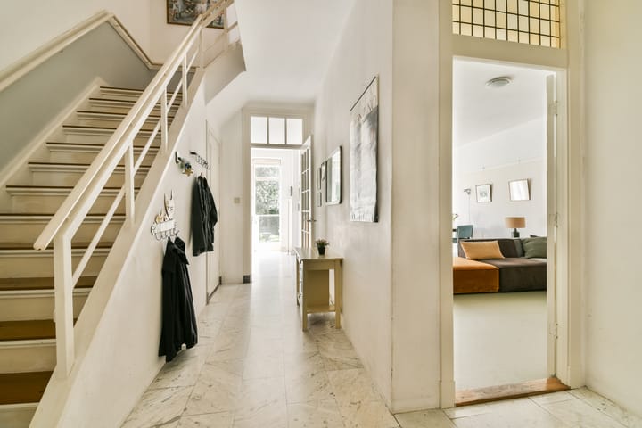 Photo 2 of Pieter de Hoochstraat 3-H