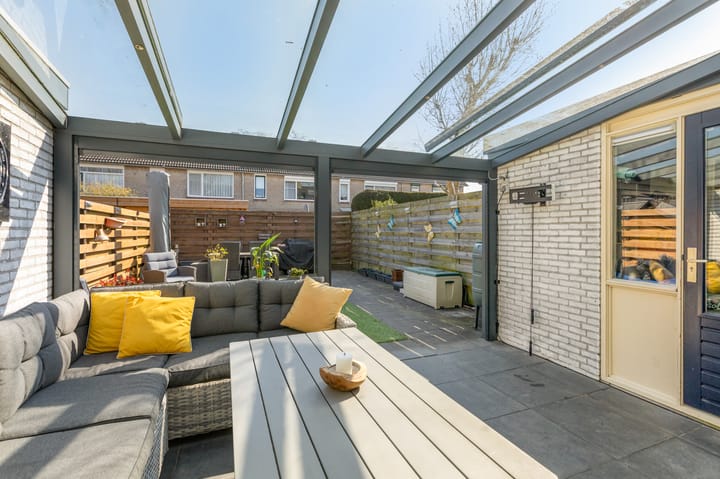 Photo 4 of Debussystraat 18