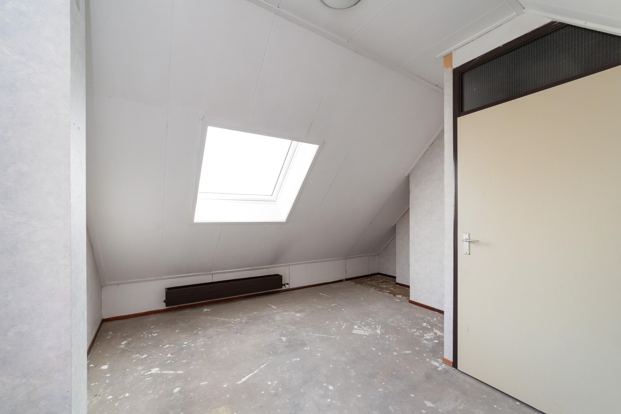 Spacious corner house with garden in Nieuwegein — 26
