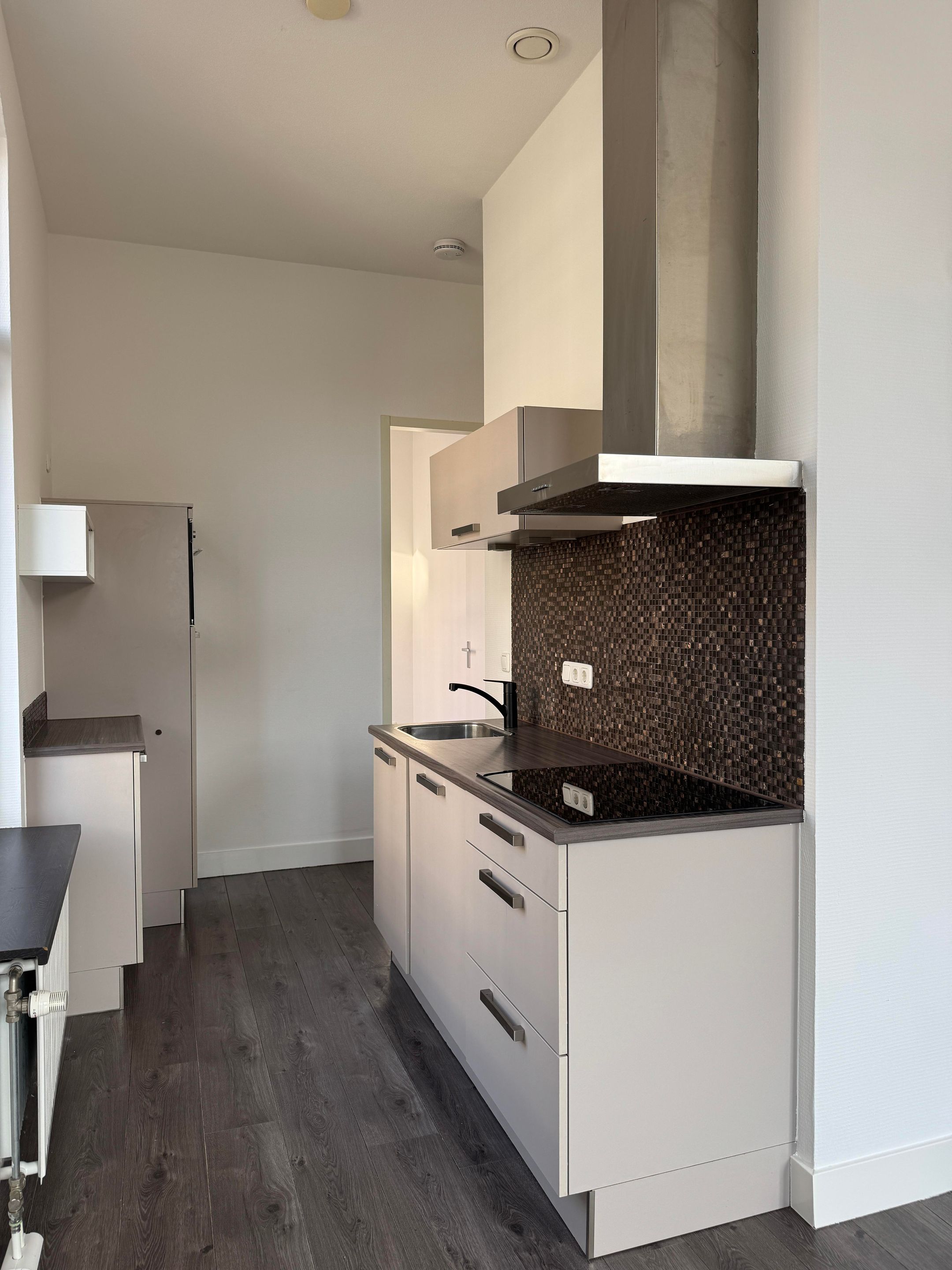 Photo 3 of van Welderenstraat 129