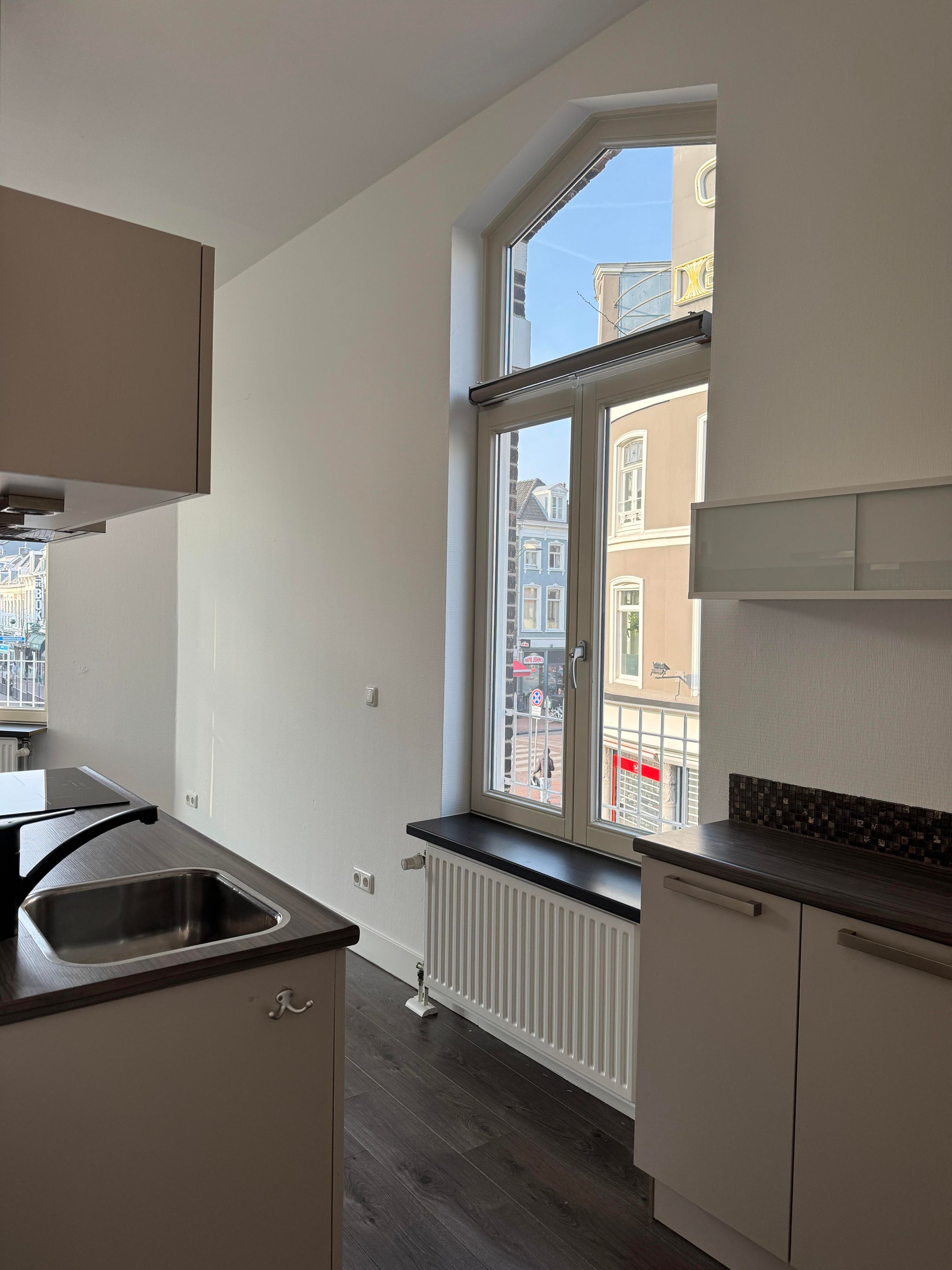 Photo 6 of van Welderenstraat 129