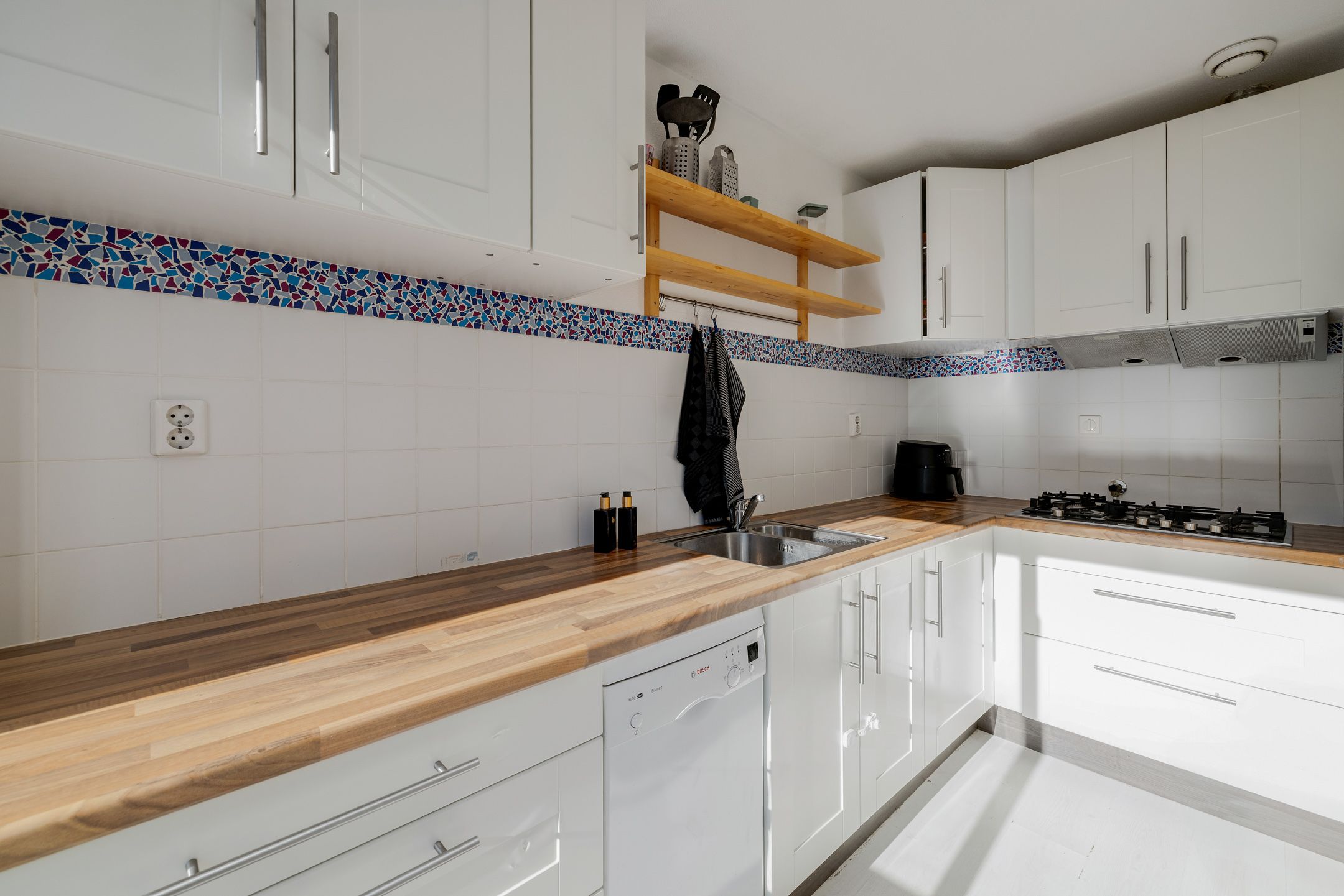 Foto 12 van Beeningerstraat 55-B