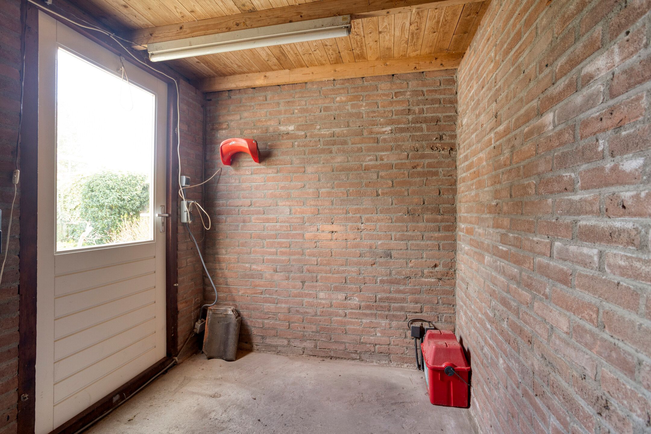 Photo 33 of Van Renesseborch 25