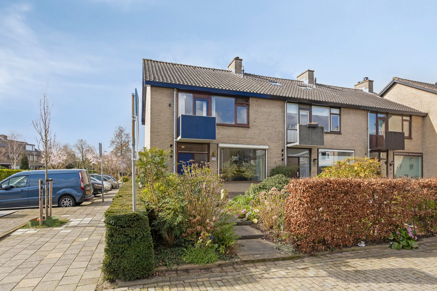 Photo 34 of Van Renesseborch 25