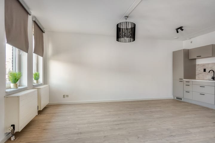 Photo 4 of Ganeshastraat 29