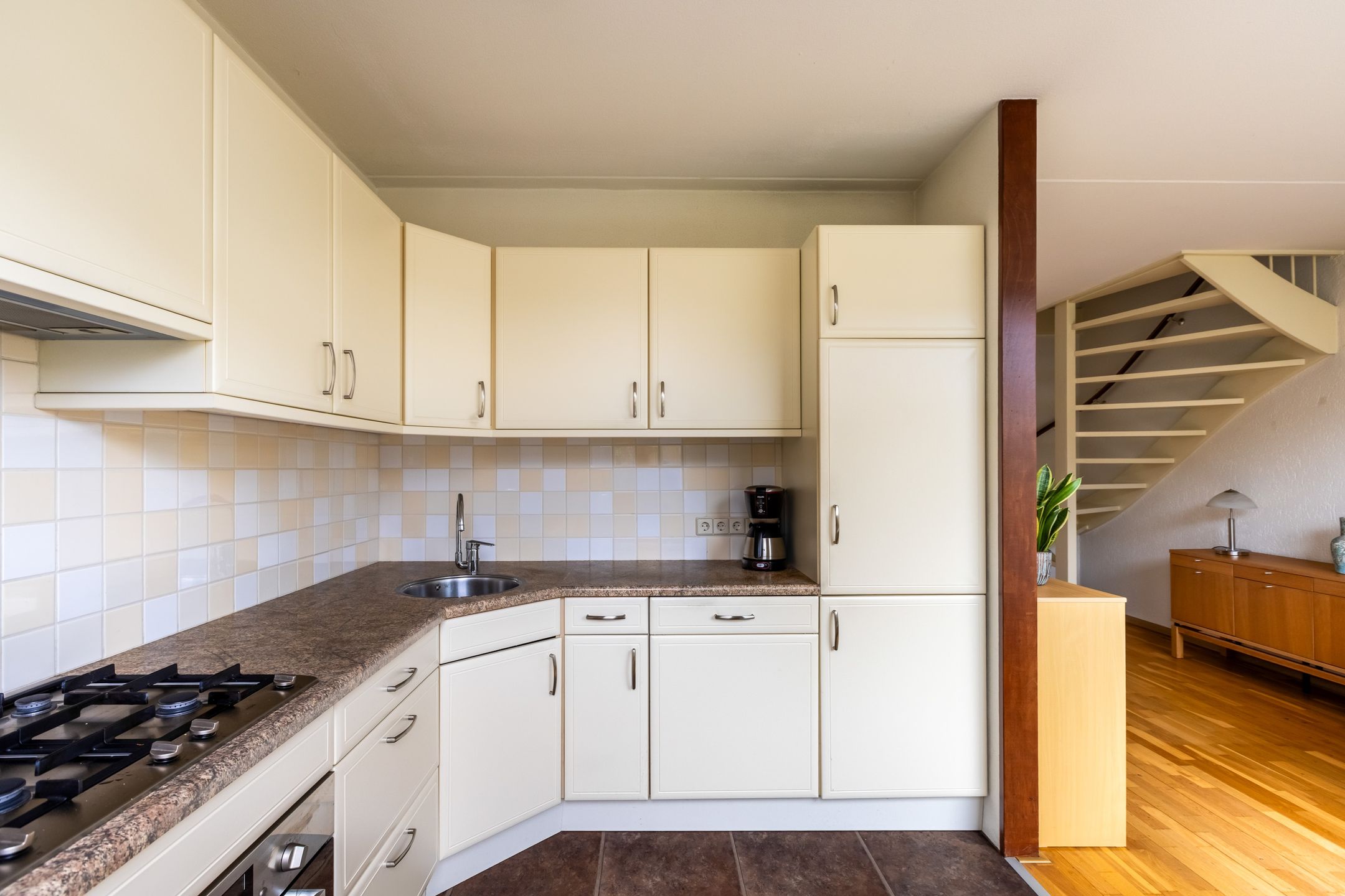 Foto 24 van Grote Waard 9