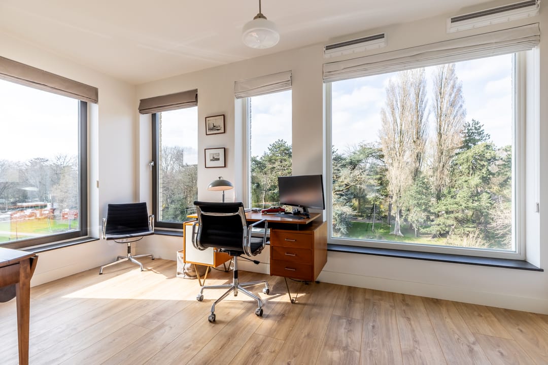 Luxe 6-kamer hoekwoning met 2 terrassen en 2 parkeerplaatsen — 25
