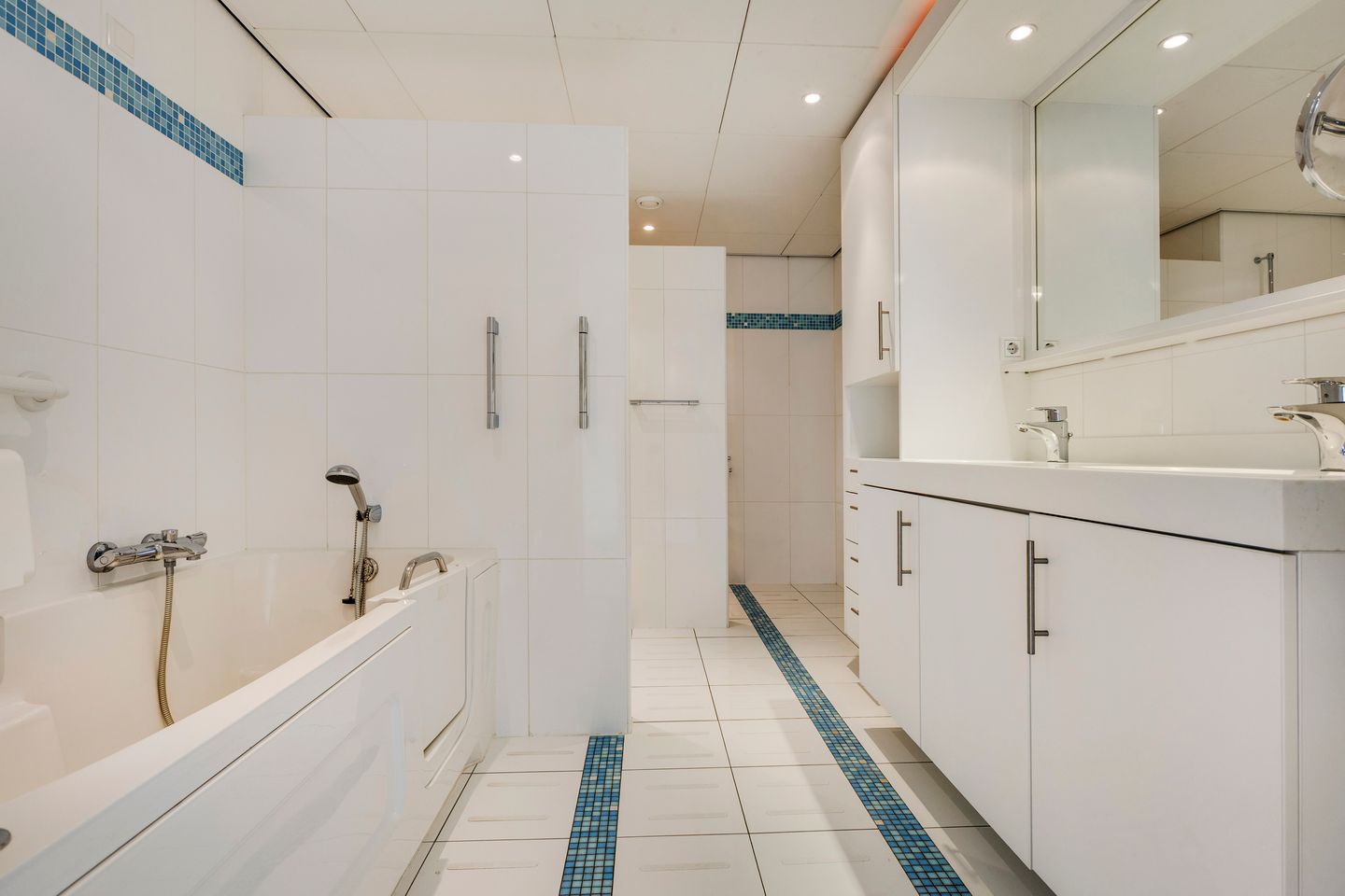 Foto 29 van Eikendonck 76