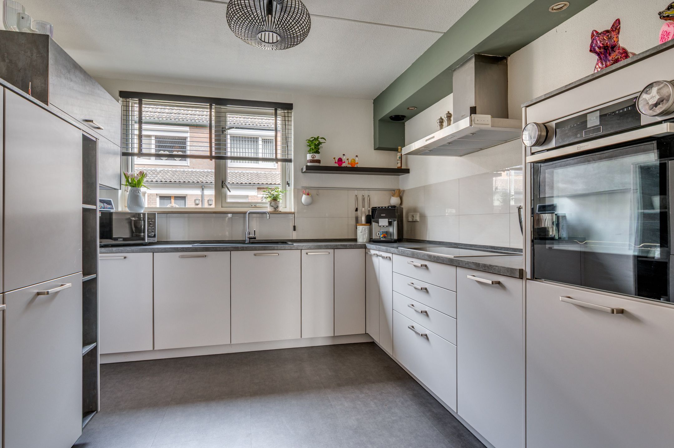 Photo 15 of Frans Coehorststraat 20