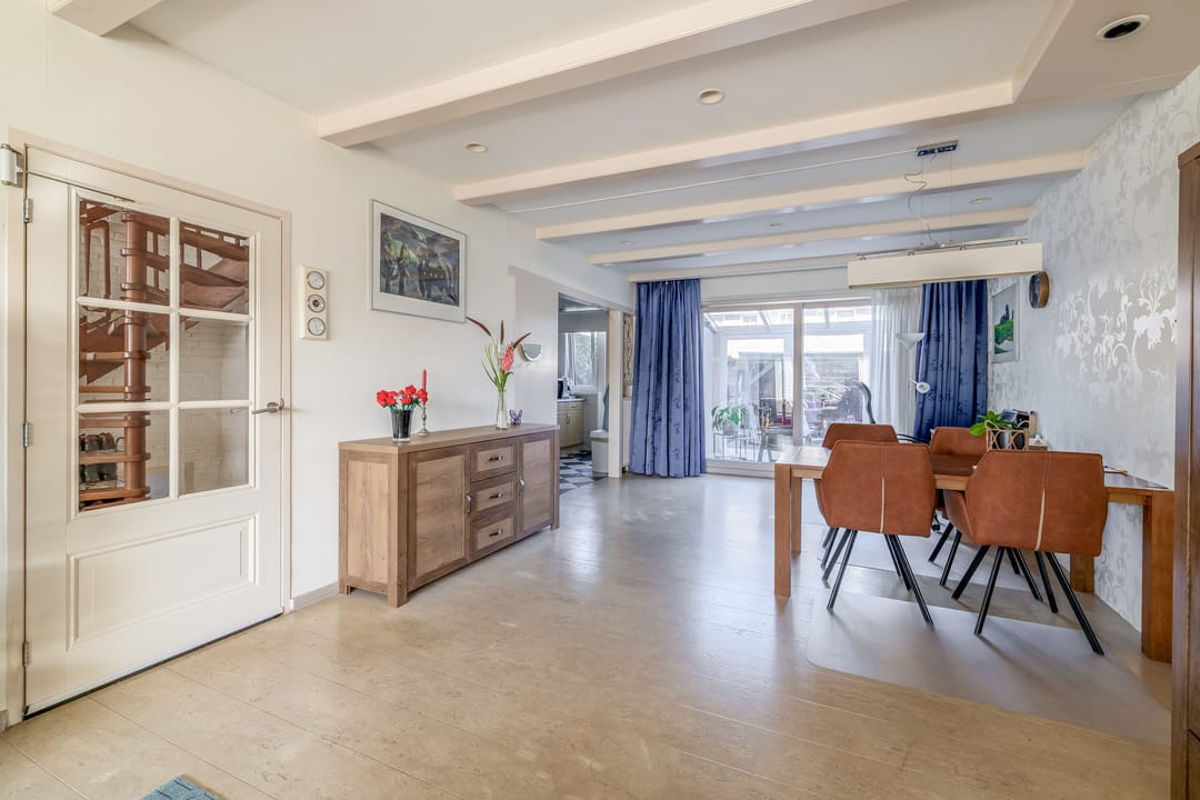 Foto 7 van Parallelweg 44