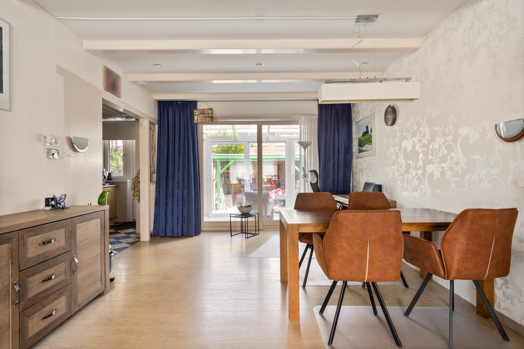 Foto 13 van Parallelweg 44