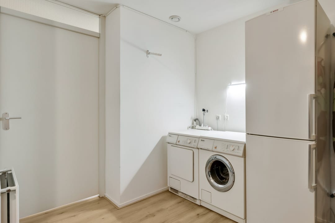 Spacious Corner Apartment with Parking and Energy Label A in City Center — 25
