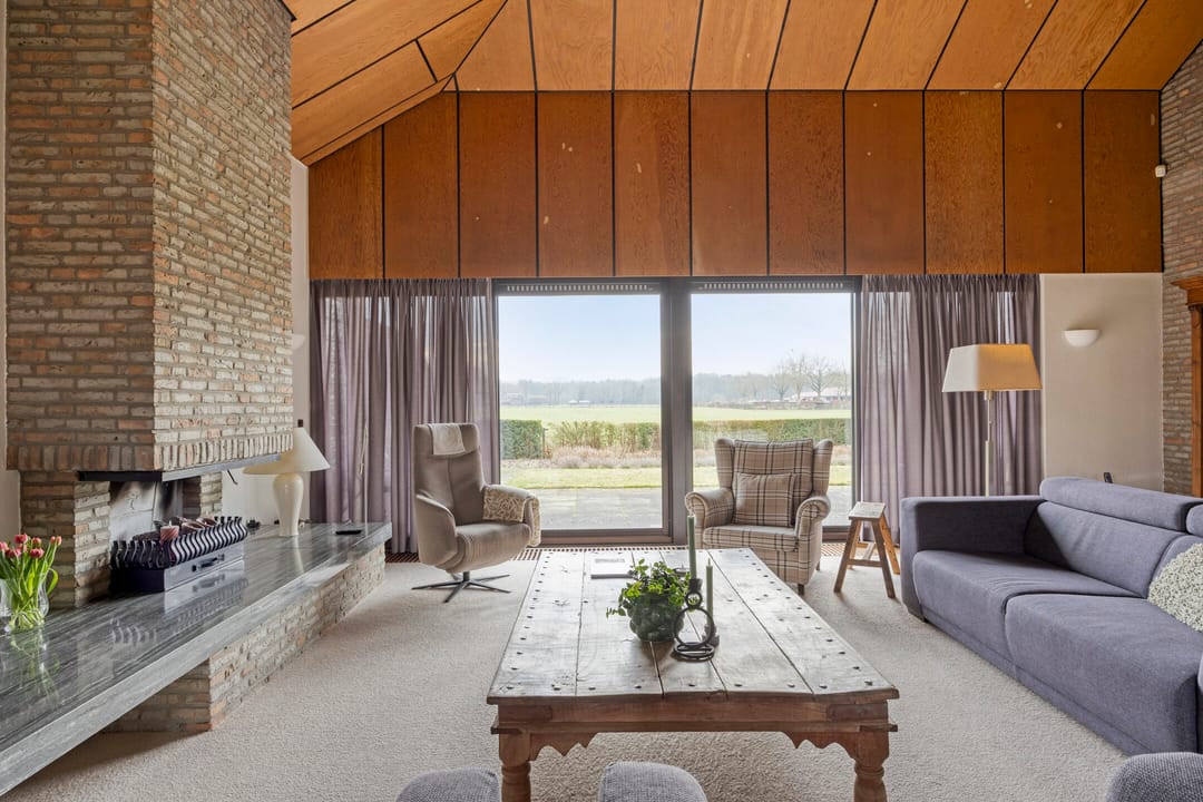 Photo 17 of Eekwal 8