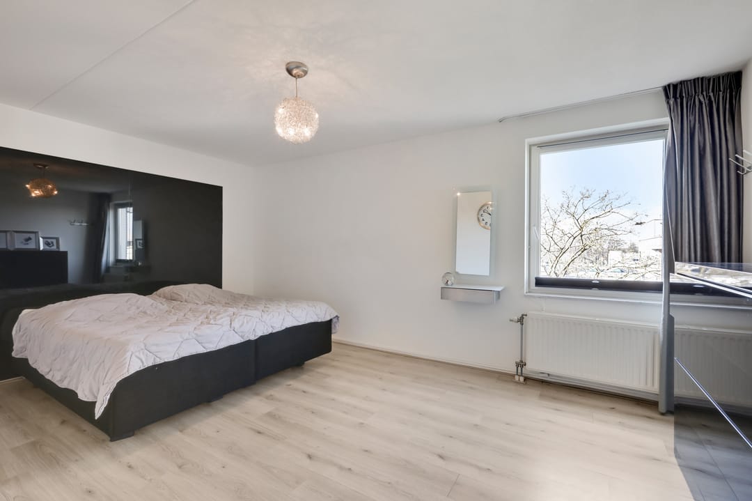 Spacious Corner Apartment with Parking and Energy Label A in City Center — 27