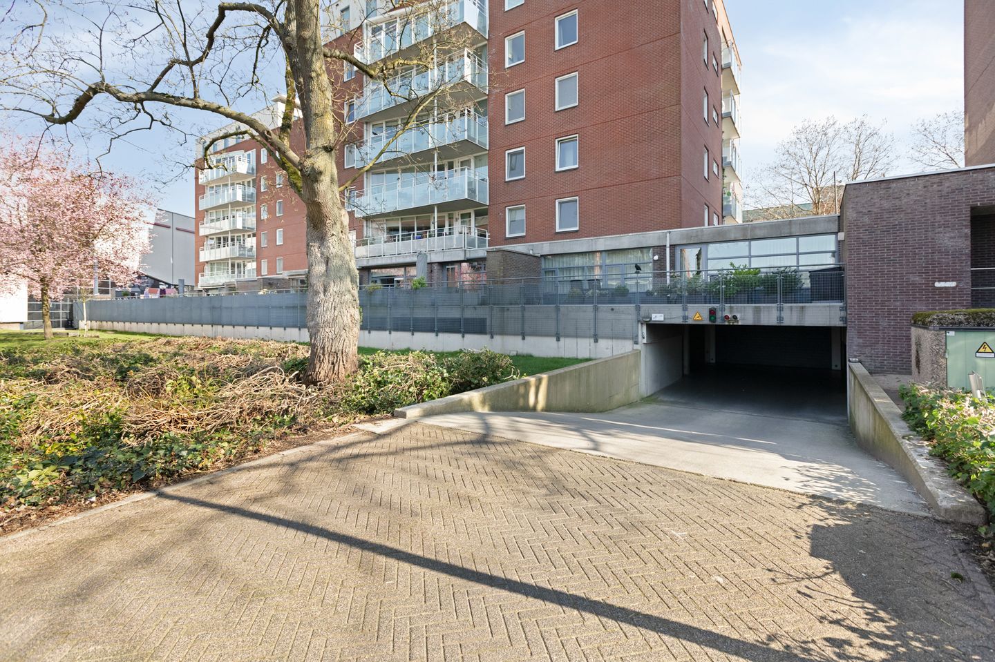 Spacious Corner Apartment with Parking and Energy Label A in City Center — 43