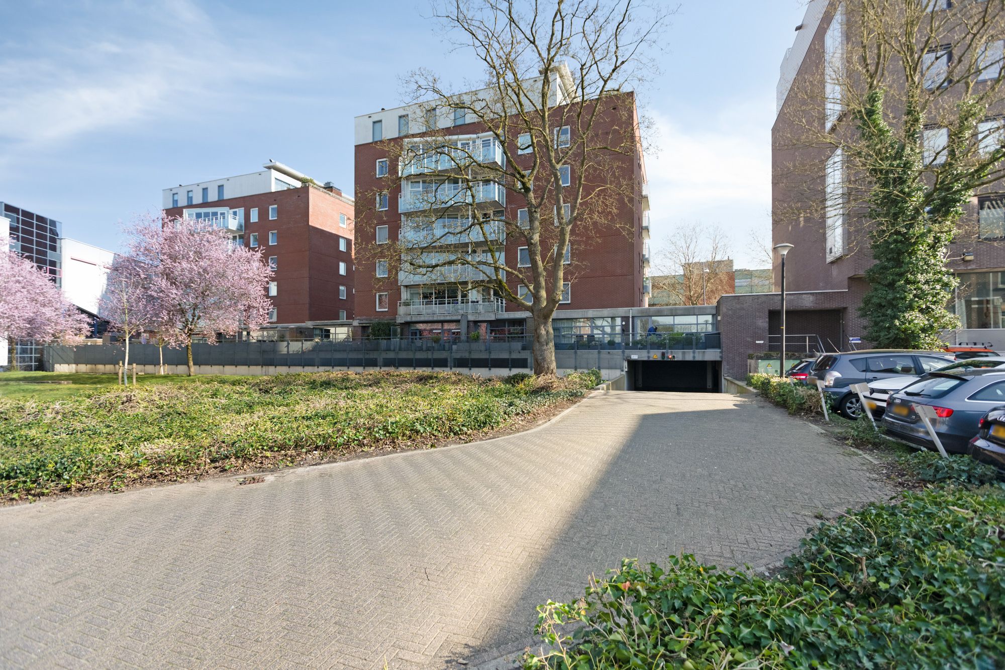 Spacious Corner Apartment with Parking and Energy Label A in City Center — 44